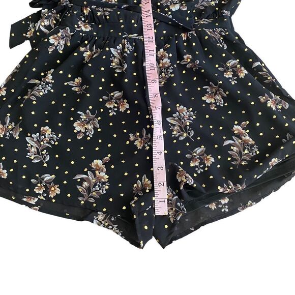 Lulu’s | Midnight Voyage Black Floral Print Romper - Picture 10 of 12